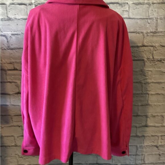 Shein Curve - Women’s Plus Pink Ribbed long Sleeve Shacket - Picture 5 of 6